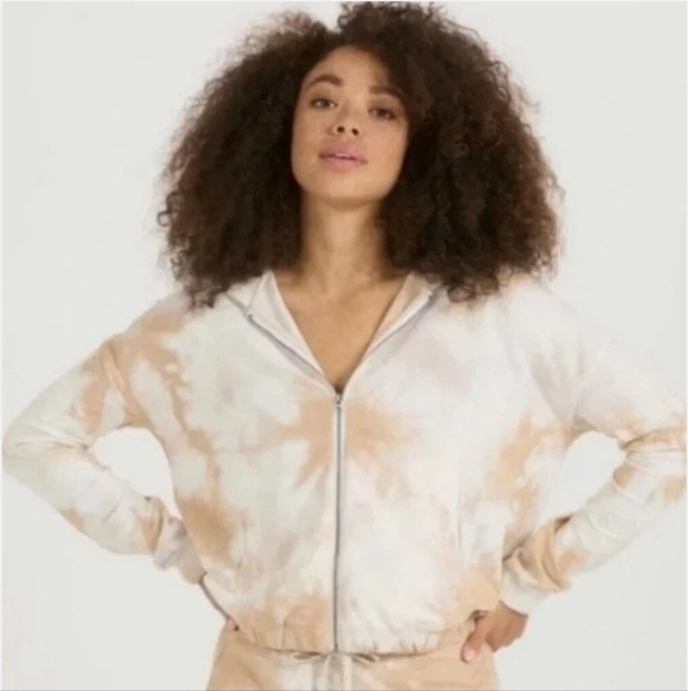 Vuori Tie-Dye Bomber Jacket in Cream and Tan
